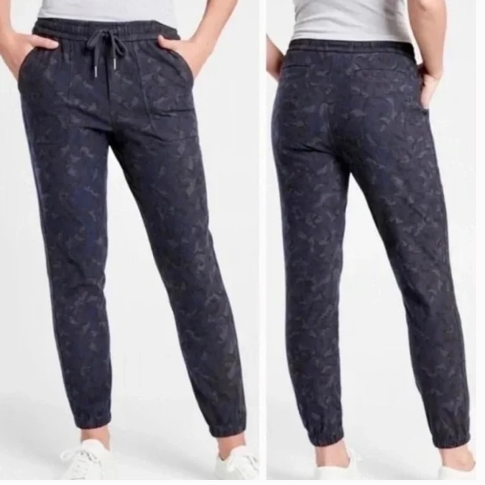 Athleta Farallon Jogger